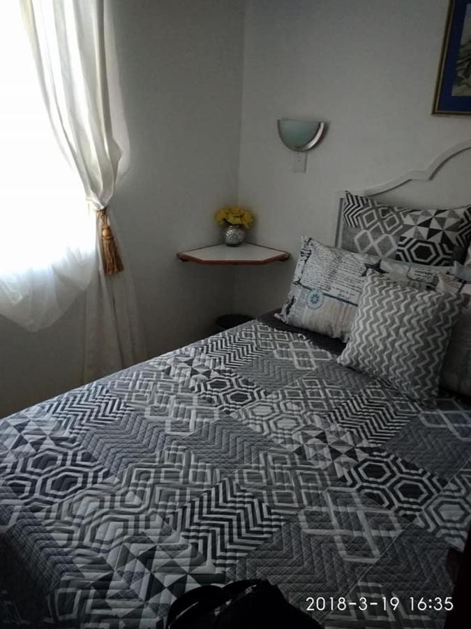 Agulhas Heights Self-Catering Cottages Екстериор снимка
