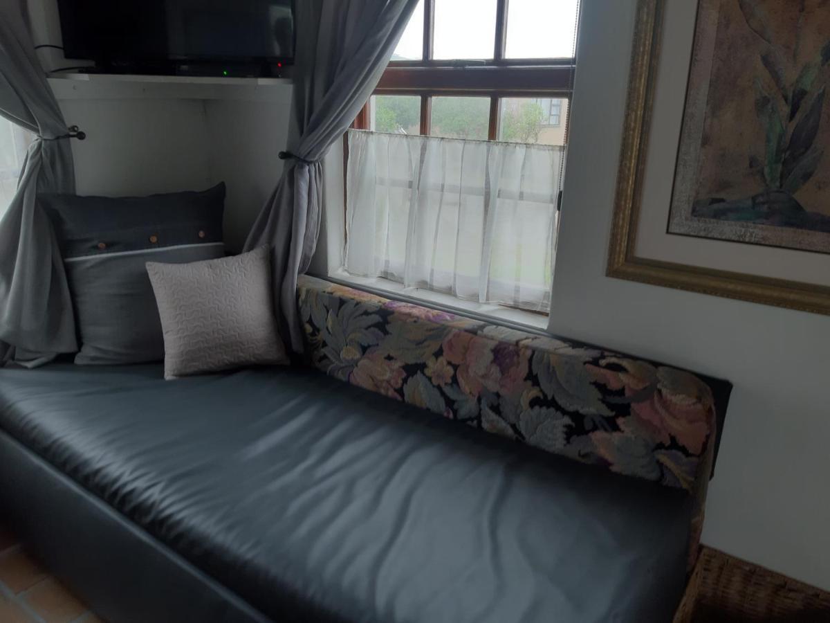 Agulhas Heights Self-Catering Cottages Екстериор снимка