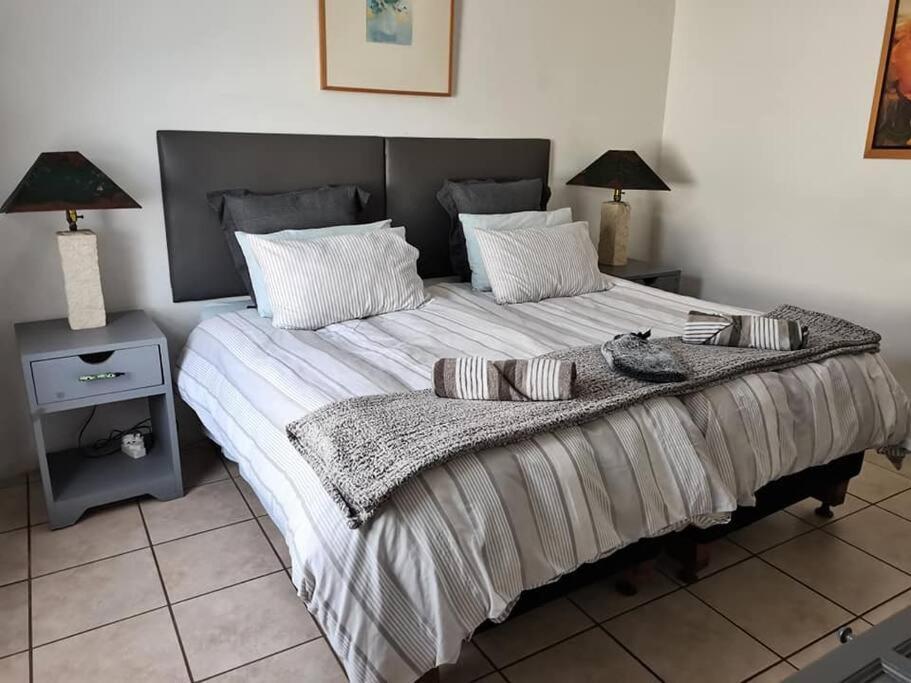 Agulhas Heights Self-Catering Cottages Екстериор снимка