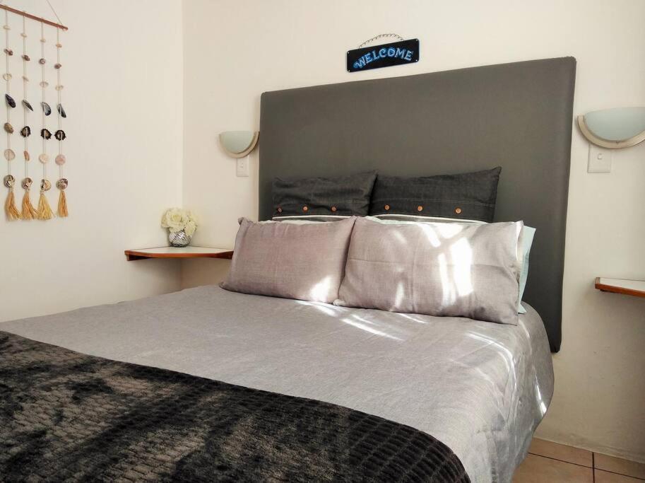 Agulhas Heights Self-Catering Cottages Екстериор снимка