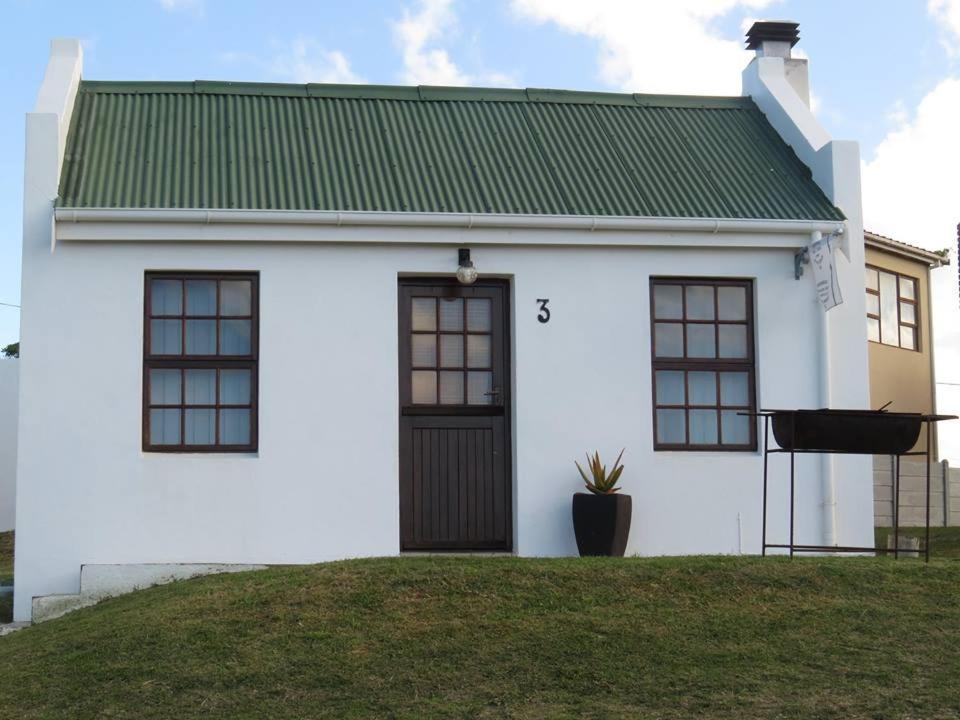Agulhas Heights Self-Catering Cottages Екстериор снимка