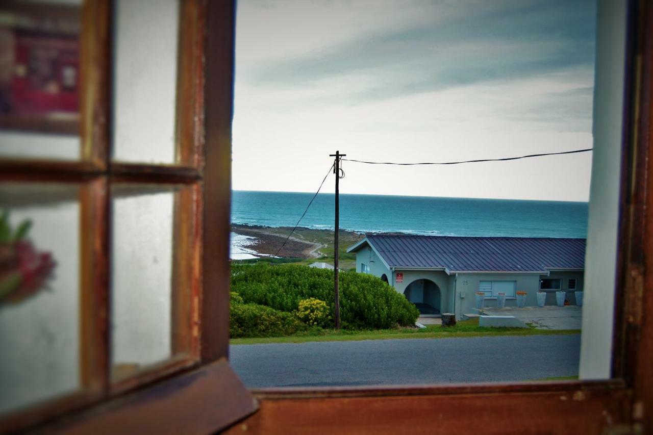 Agulhas Heights Self-Catering Cottages Екстериор снимка